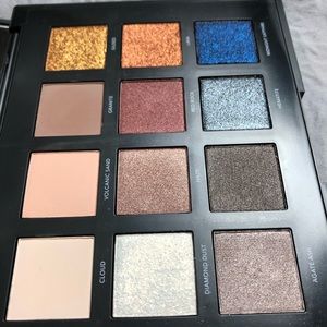 Becca Volcano Goddess Eyeshadow Palette